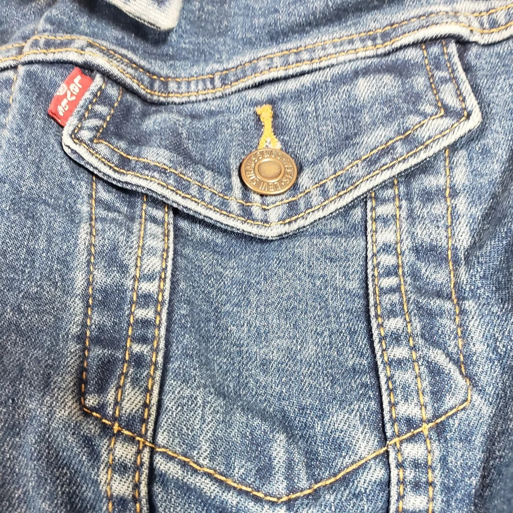 Levi's Trucker Jacket Men's Blue  Wash Denim 2X NWT - Picture 4 of 13